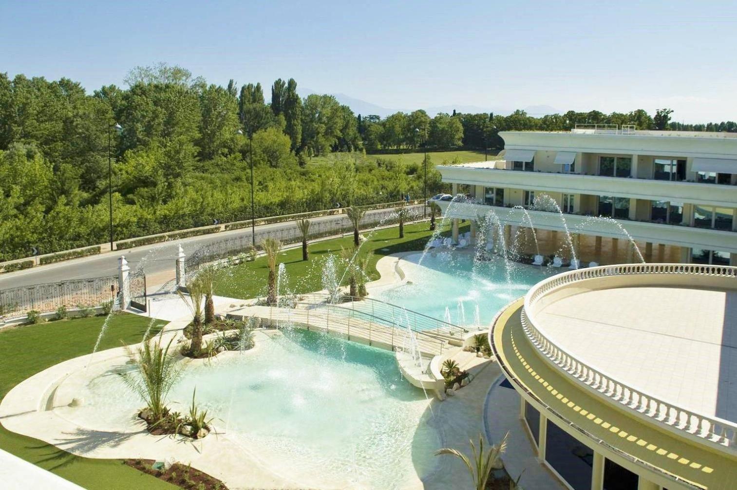Relais Du Lac Village - Italian Homing Desenzano del Garda Exterior photo